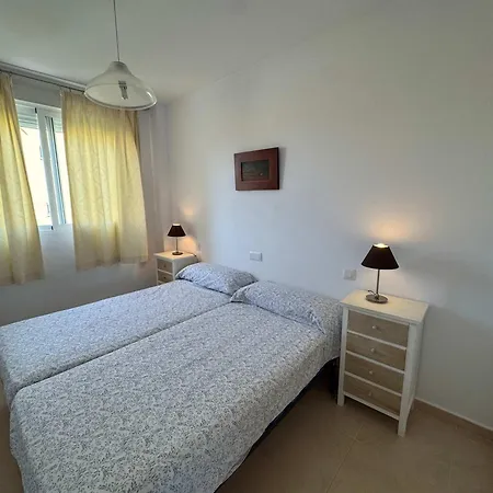 Beachnear Modern With Community Pool Appartement